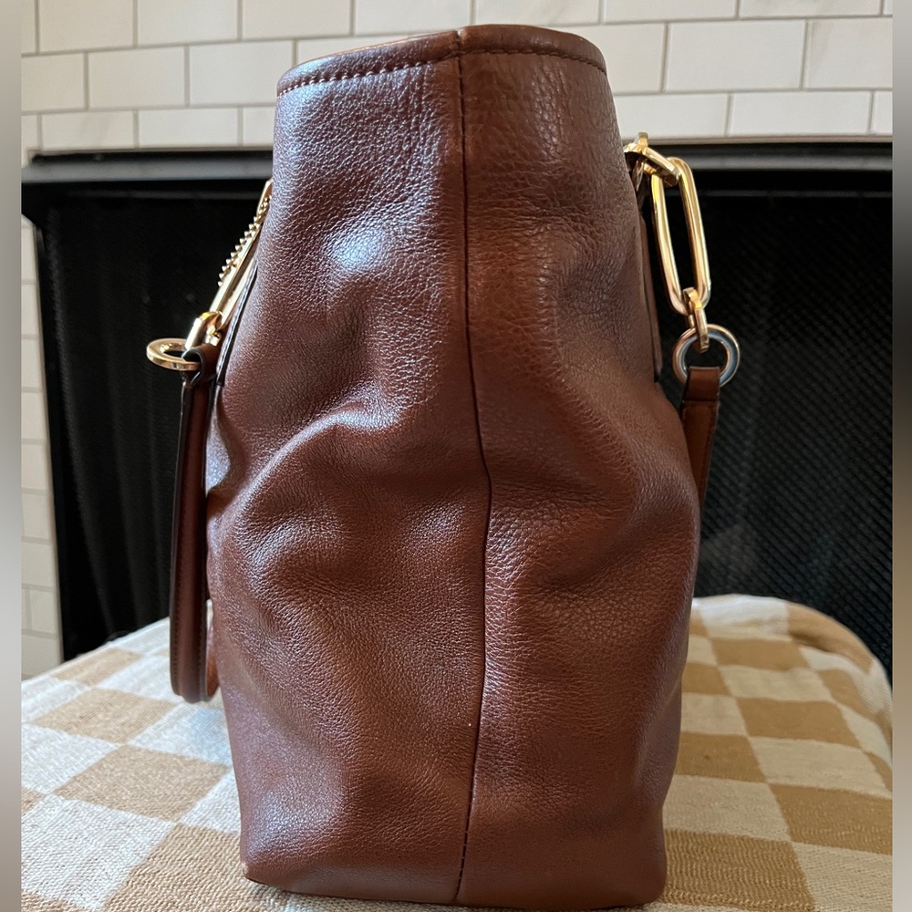 Brown leather coach purse - Picture 8 of 10